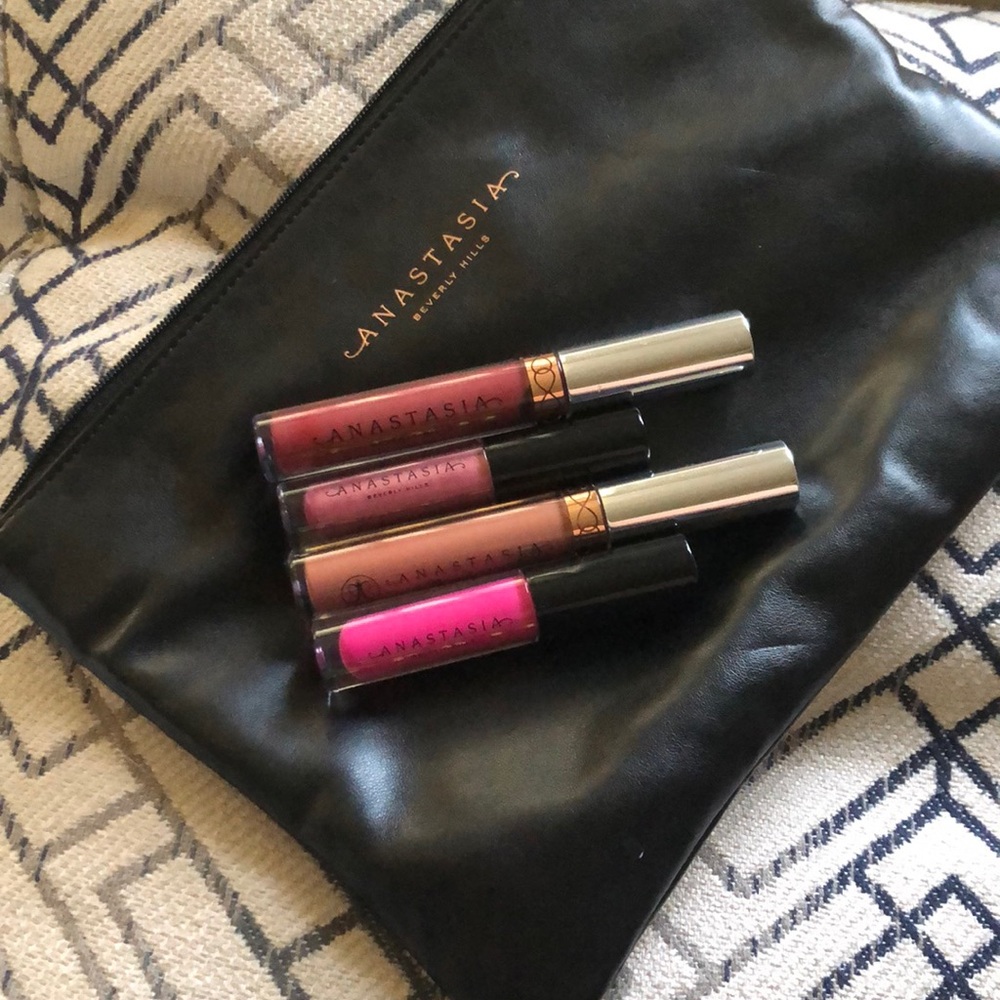 ABH lip bundle